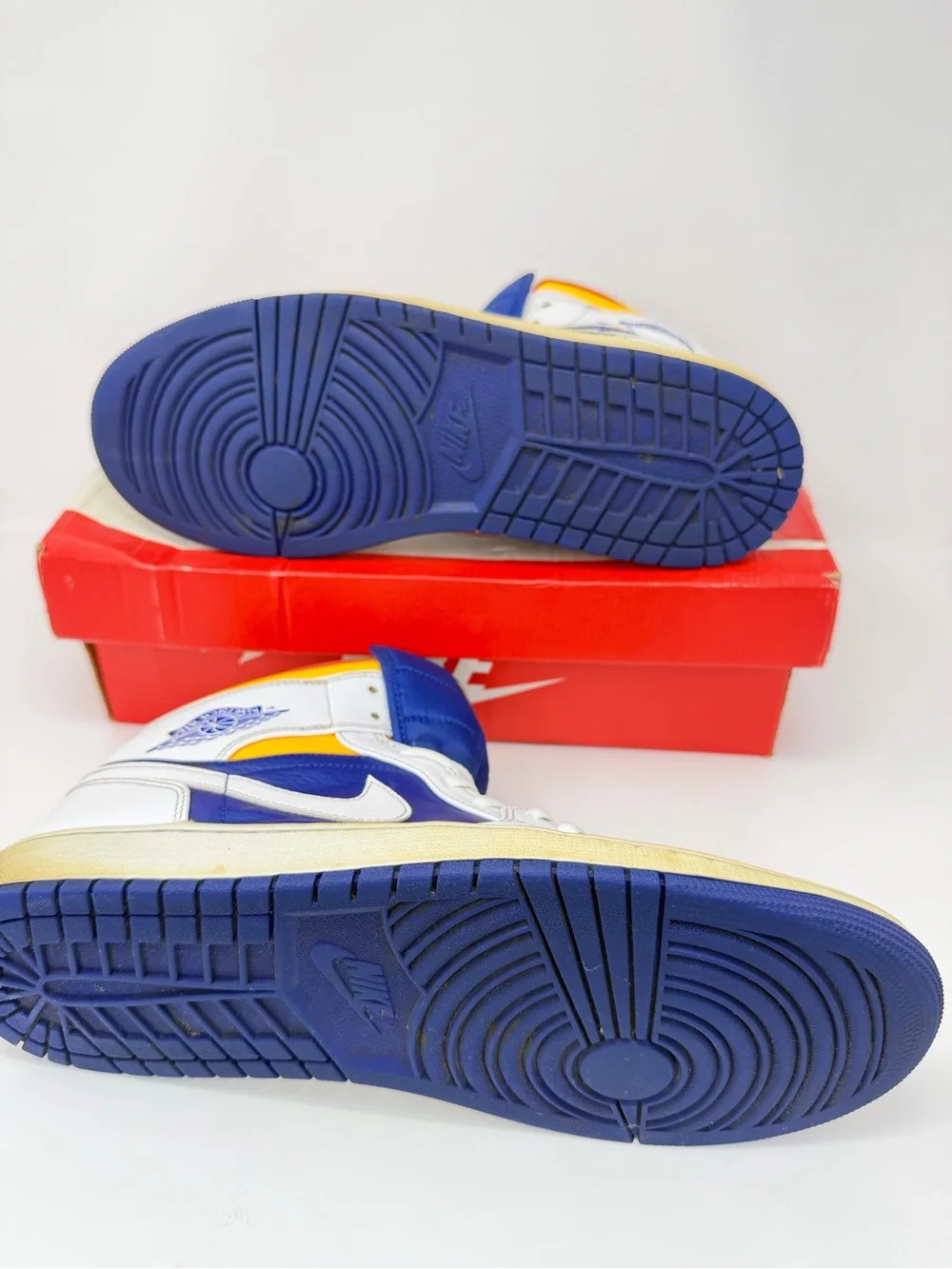 Nike Air Jordan 1 Mid Laser Orange Royal Blue White 554724-131 Men’s Size 12